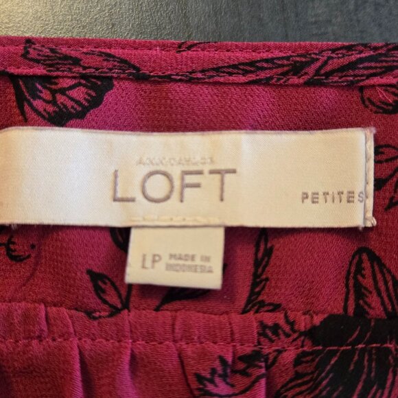 NWOT Butterfly Print Black Fushia Blouse size L - Picture 2 of 7